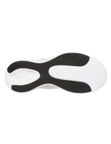 NIWASI SLIP ON WHITE